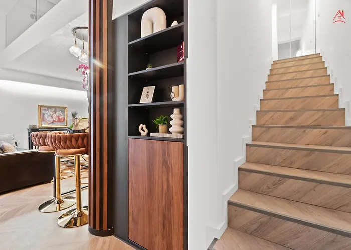 Noa Boutique Beautiful Penthouse With Private Parking