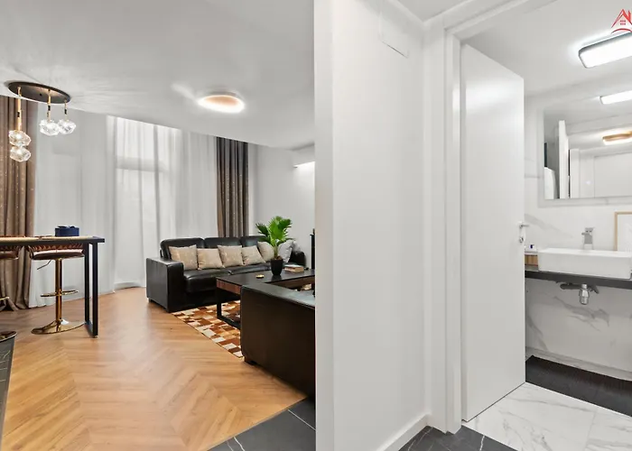 Noa Boutique Beautiful Penthouse With Private Parking