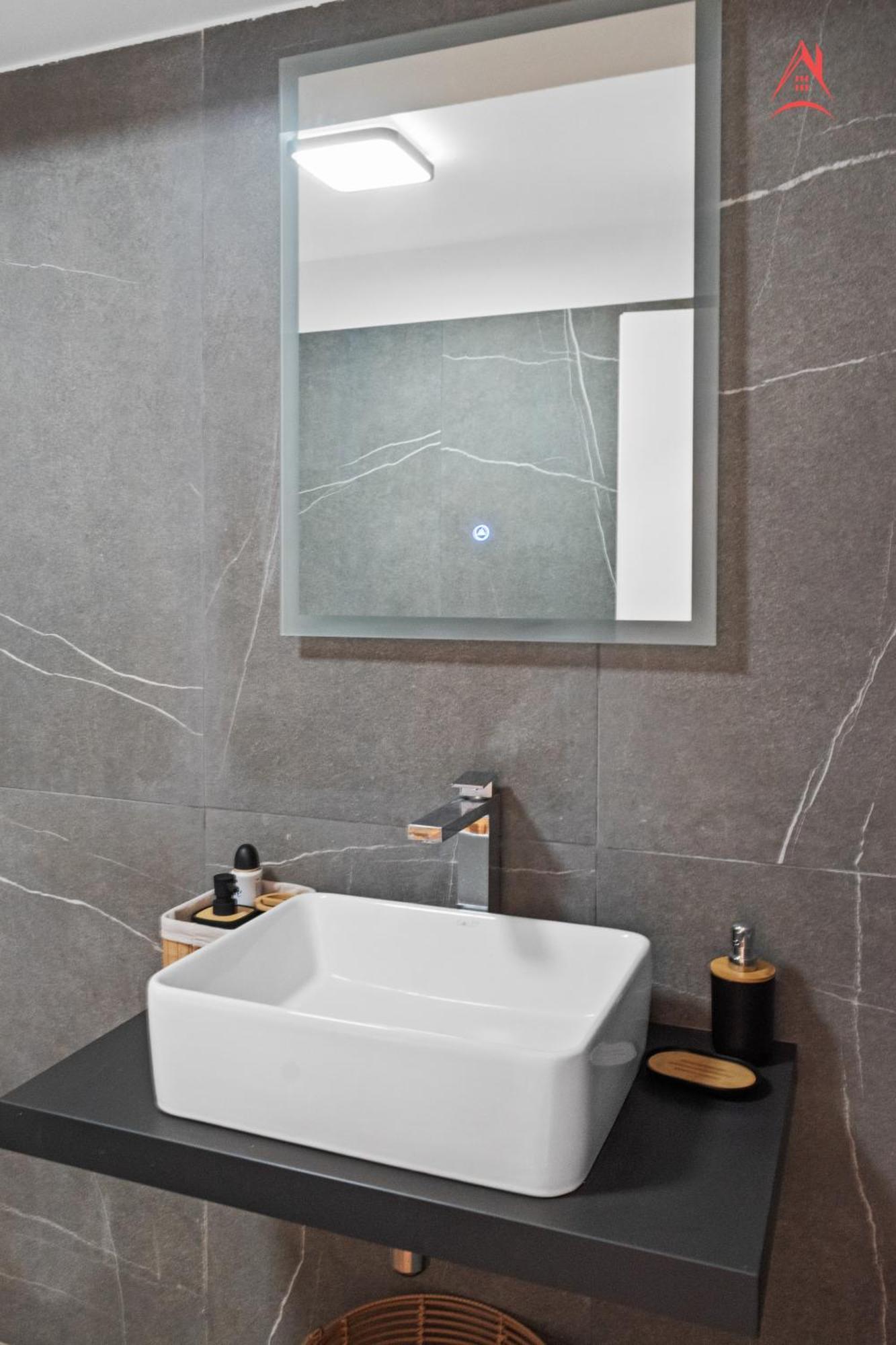 Noa Boutique Beautiful Penthouse With Private Parking * Bucharest