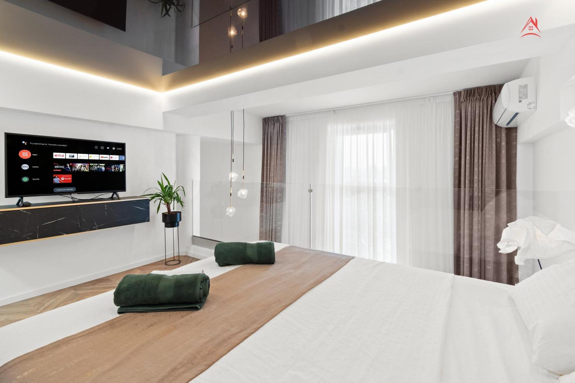 Noa Boutique Beautiful Penthouse With Private Parking *
